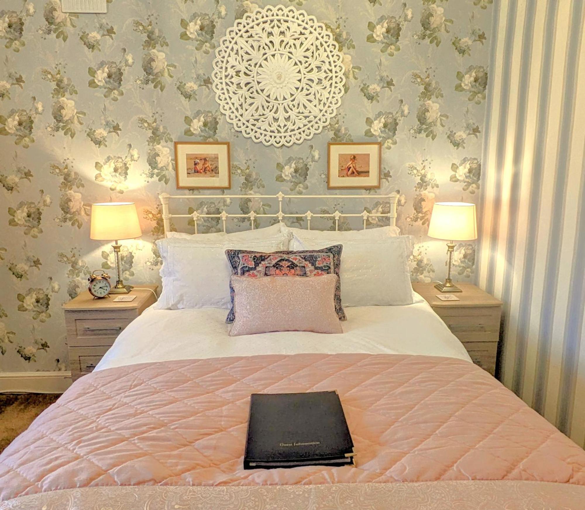 Hotel Stratford House Exclusively For Adults Llandudno Esterno foto